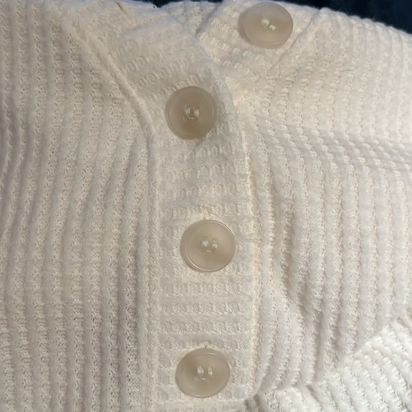 LOFT waffle textured v-neck long sleeves 1/4 buttoned top blouse Sz L new - Picture 9 of 9